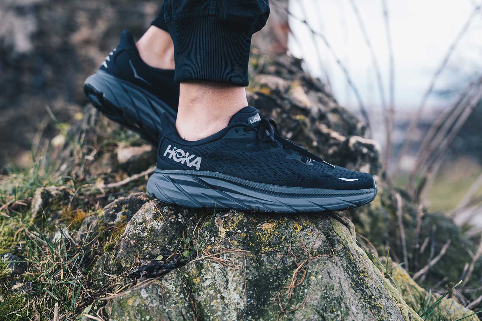 wiggle hoka one one TGS A.A